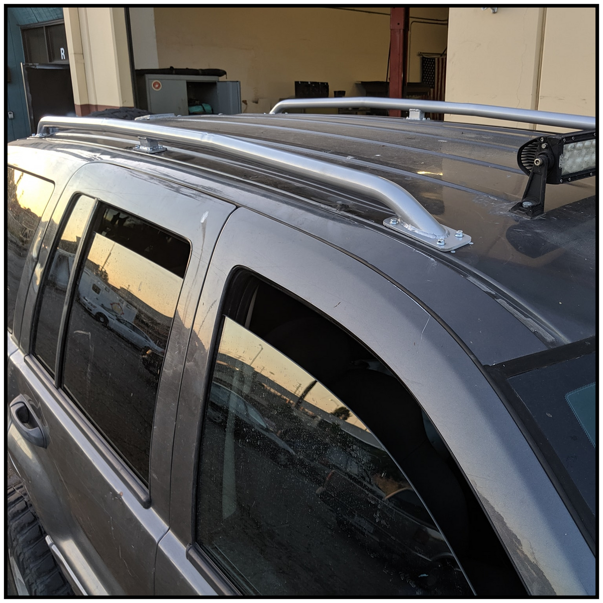 WJ Replacement Roof Rails – HK Offroad